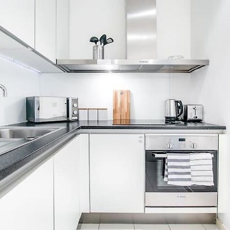 Pluxa Azure Cubic - Azure Cityview, Corporate Stays Welcome Birmingham Ngoại thất bức ảnh