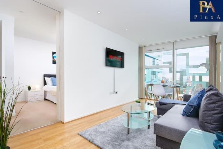Pluxa Azure Cubic - Azure Cityview, Corporate Stays Welcome Birmingham Ngoại thất bức ảnh